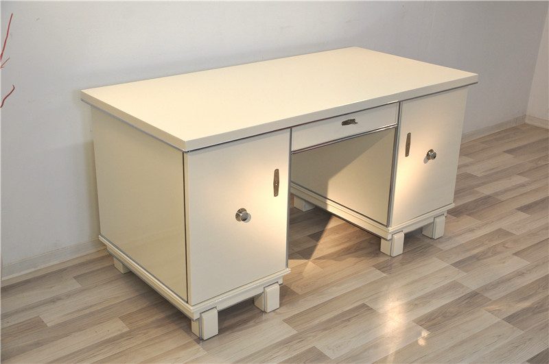 Weißer Art-déco-Schreibtisch – Hochglanzlackierung