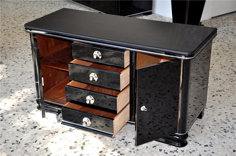 Kleine Art-Deco-Kommode