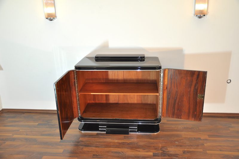 Kompakte französische Art-Deco-Kommode