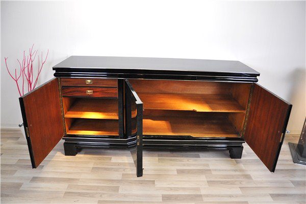 Extra große Chromleiste im Art-Deco-Stil – kubisches Design