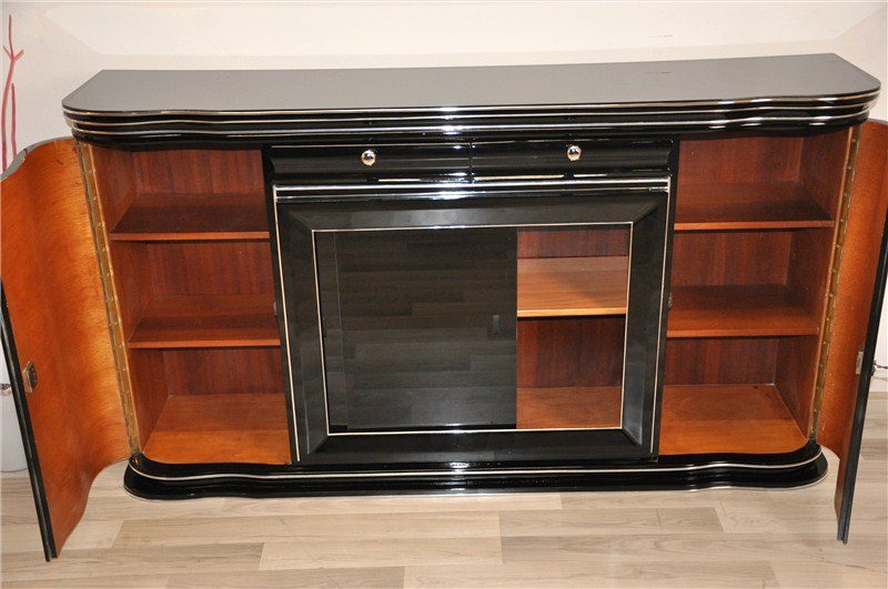 Schwarzes Art-Deco-Highboard