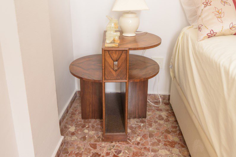 Pärchen Art Deco Nachttisch 1920er