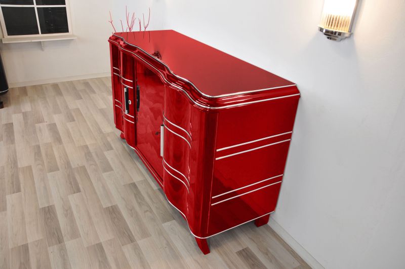 Art-Deco-Sideboard in Metallic Rot
