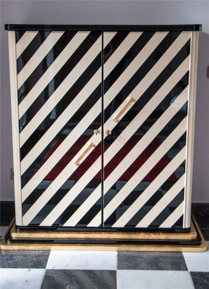 Exklusives Art Deco Highboard Le Zebre