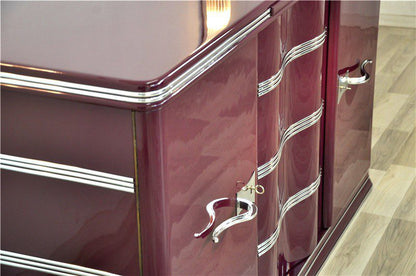 Außergewöhnliches fliederfarbenes Art Deco Sideboard