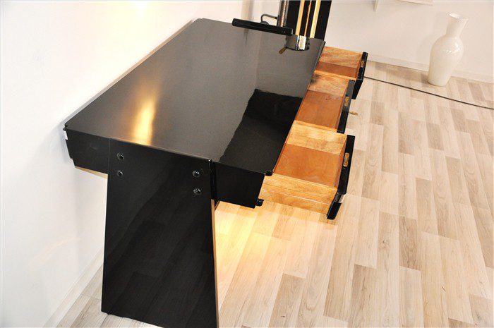Bauhaus Schreibtisch