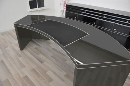 USA Bauhaus Chef-Schreibtisch XXL mit halbrunder Form in Hochglanzsilber