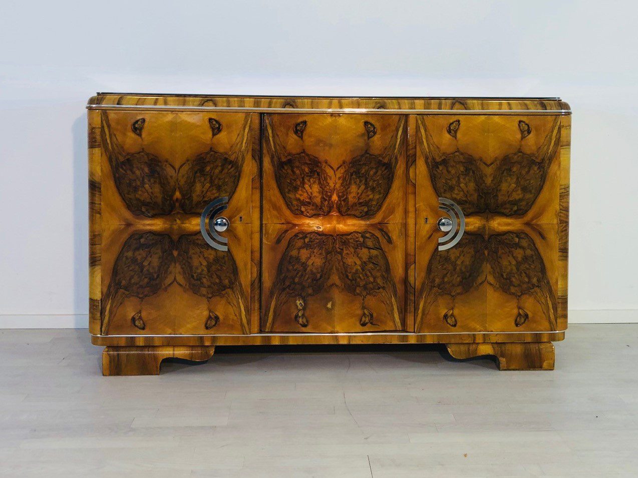 Wurzelholz Art Deco Sideboard aus Frankreich