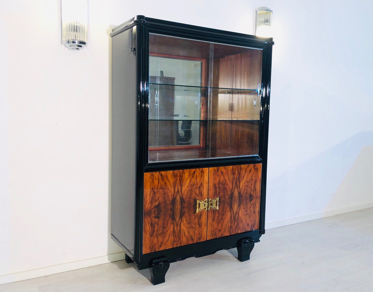 Luxuriöse Art Deco Vitrine Frankreich 1920er