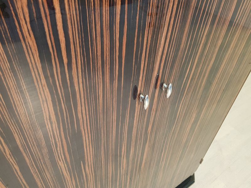 Makassar Schrank im Art Deco Stil