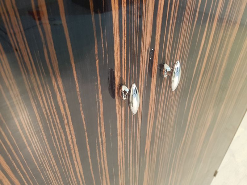Makassar Schrank im Art Deco Stil