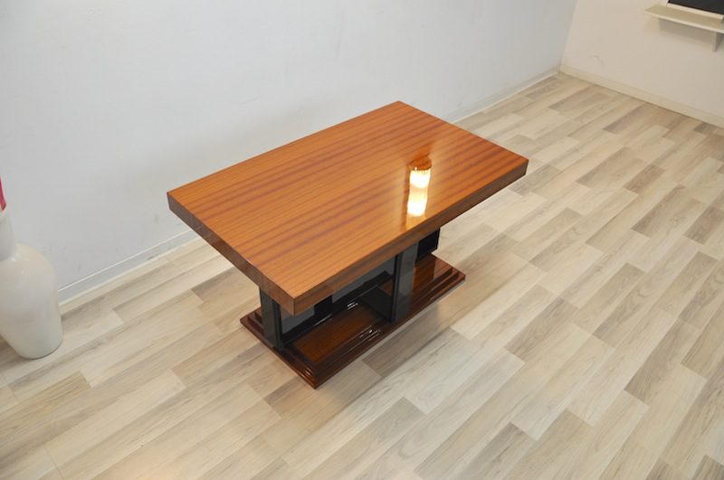 Art-Deco-Beistelltisch aus Mahagoniholz