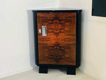 Art Deco Walnuss Eckschrank oder Kommode