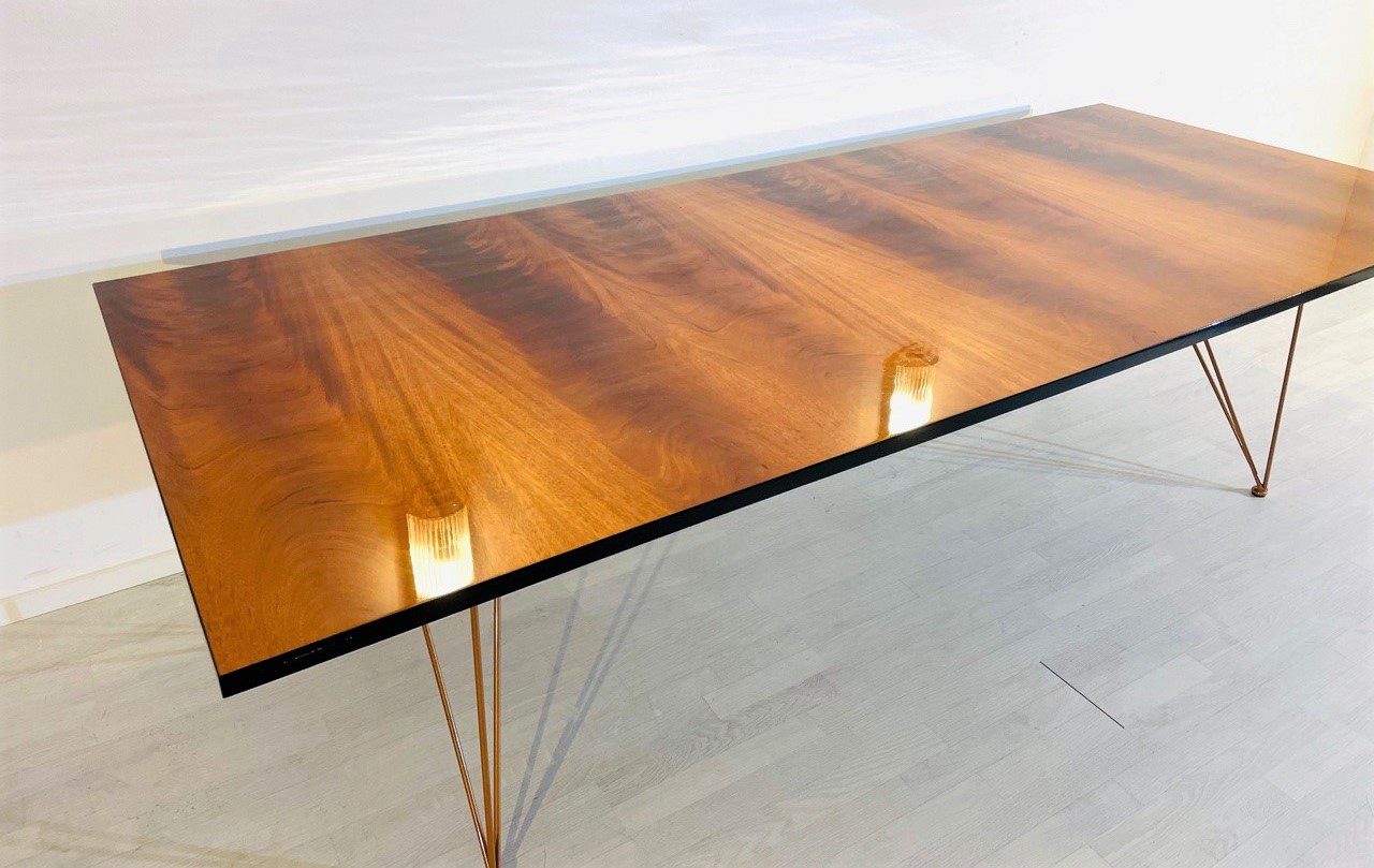 Bauhaus Design Esstisch/ Schreibtisch mit Nussbaumplatte