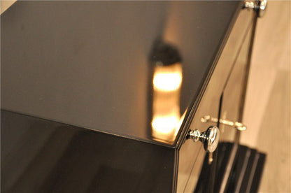 Zierlicher Art Deco Barschrank