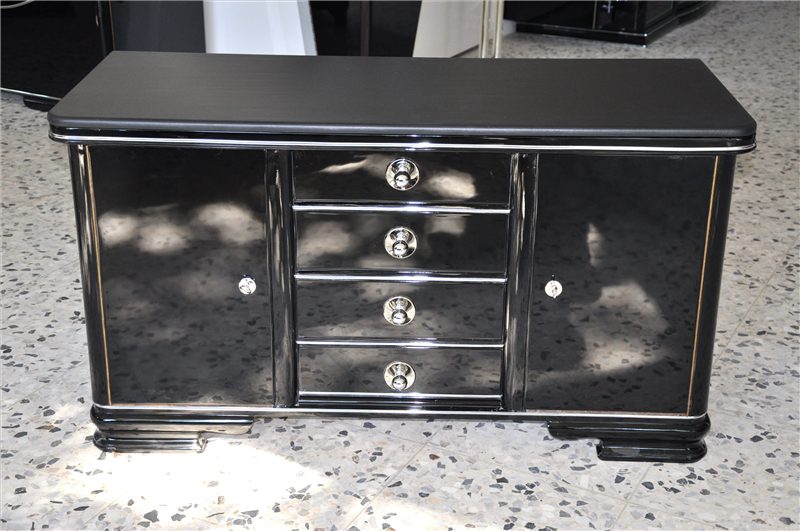 Kleine Art-Deco-Kommode