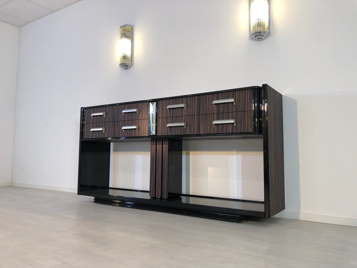 Art Deco Konsolentisch aus Makassarholz