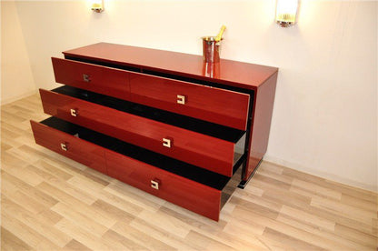 Sideboard im originalen Ferrari Rot