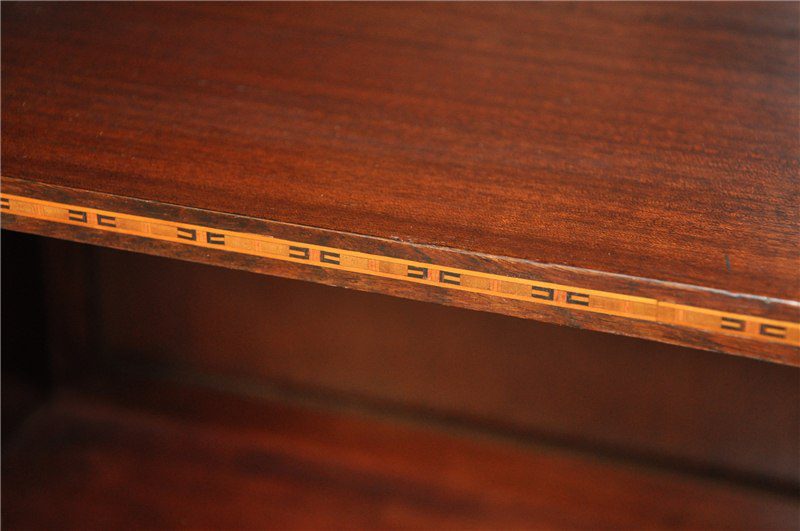 Seltenes Art Deco Sideboard mit einer Menge Stauraum