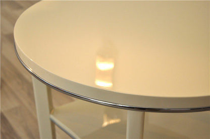 Art Deco Beistelltisch in creme weiß