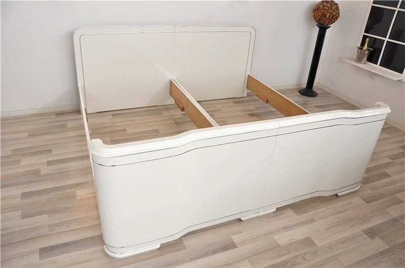 Prachtvolles Art Deco Bett