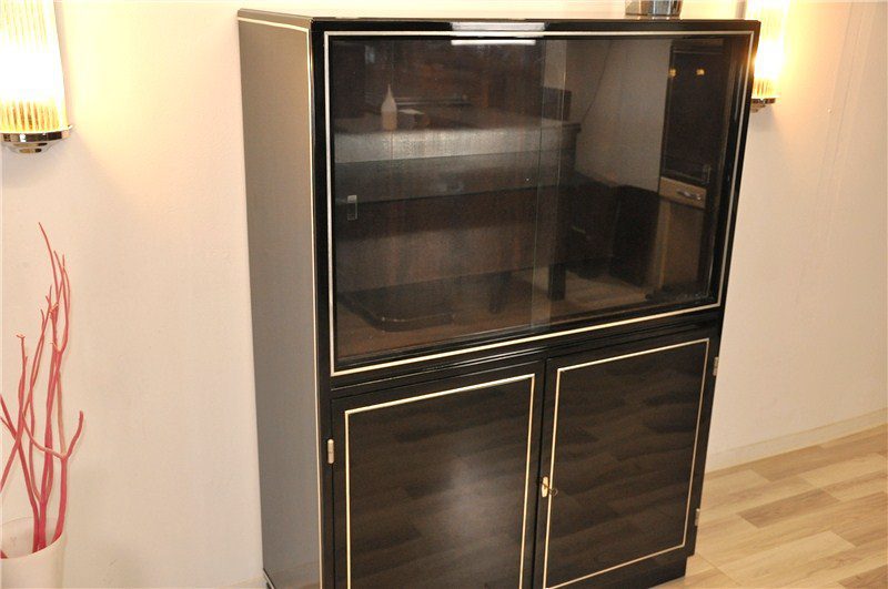 Vitrine im Art-Deco-Stil der 1940er Jahre
