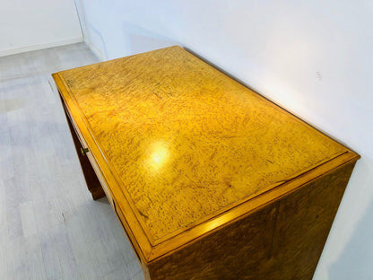 1930er Art Deco Schreibtisch aus Vogelaugenahorn