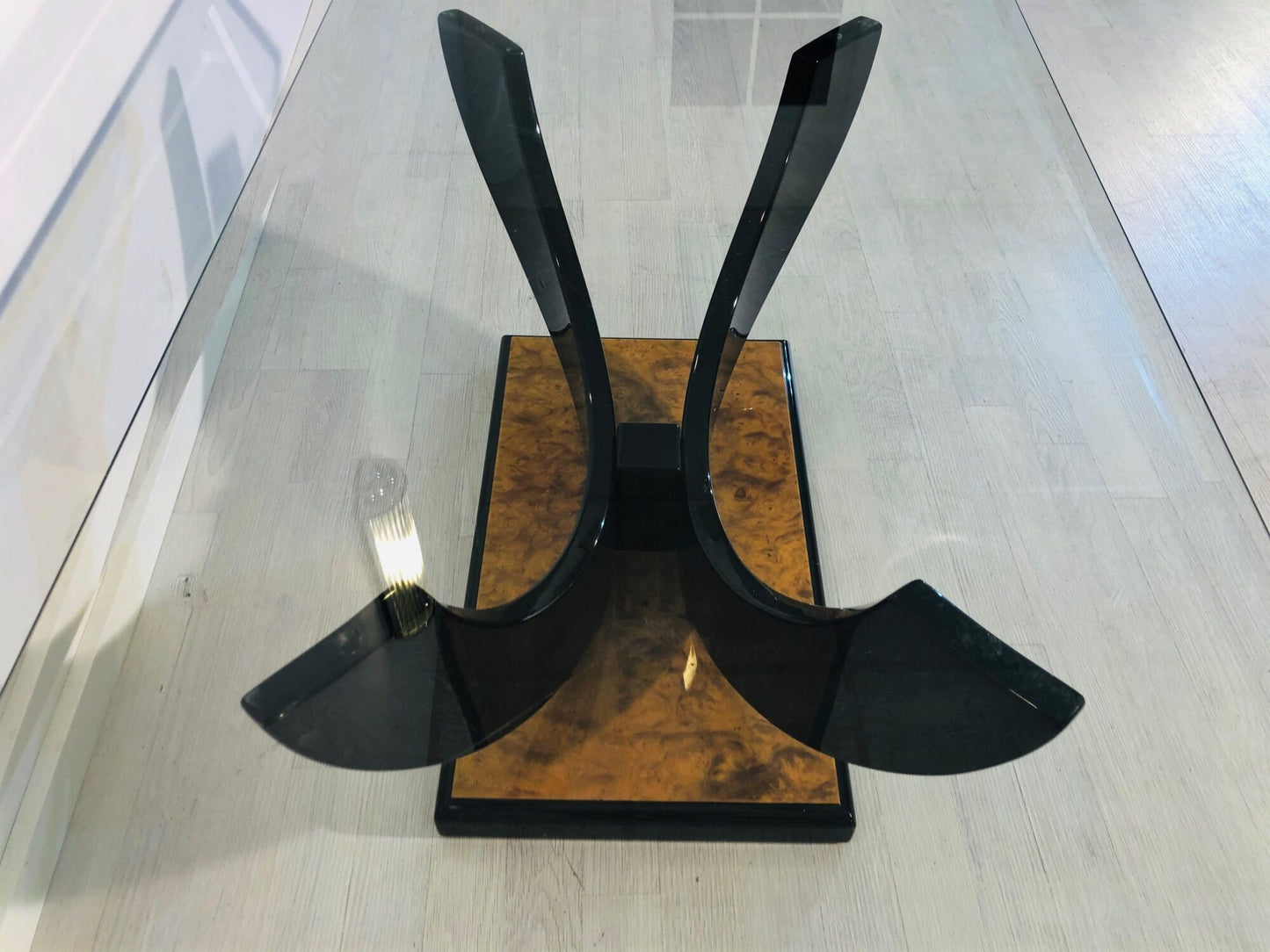Original Art Deco Couchtisch Walnuss Wurzelholz