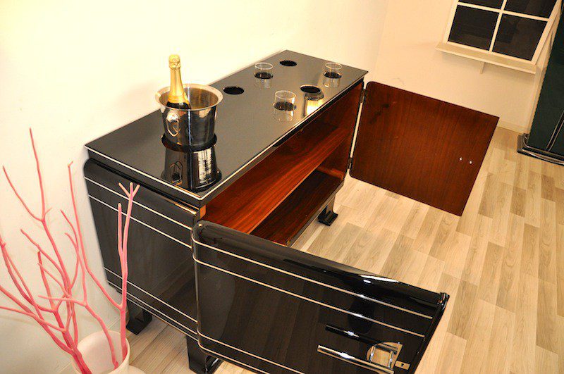 Einmaliger Art-Déco-Whisky-Barschrank