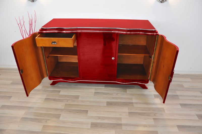 Art-Deco-Sideboard in Metallic Rot
