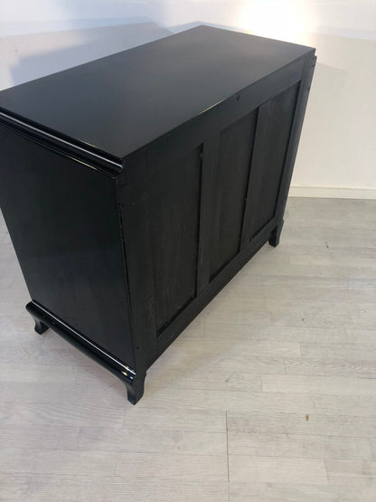 Schwarze Art Deco Kommode mit Chromgriffen