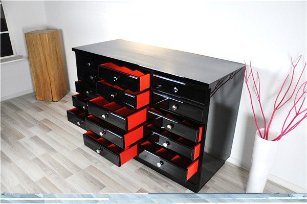 Art Deco Drawer Sideboard / Commode as an absolut Classic