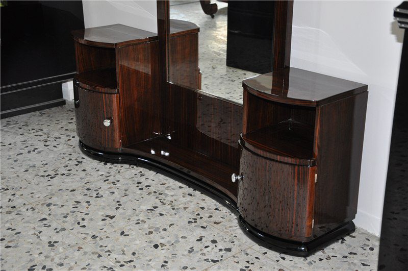 Wunderschöne Art Deco Konsole / Kommode