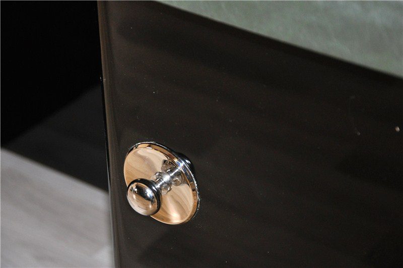 Massiver Art Deco Schreibtisch mit Lederplatte
