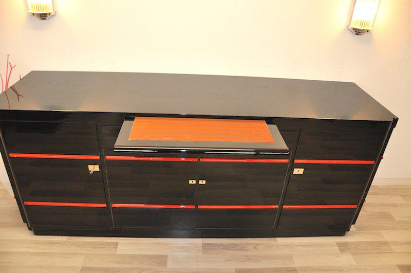 Englisches Art Deco Sideboard aus einem Londoner Hotel
