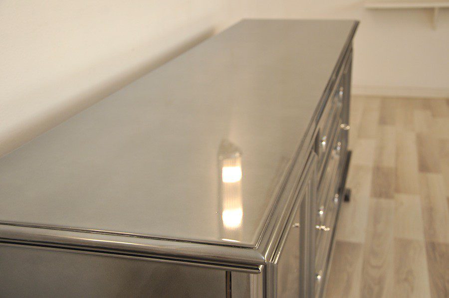 Außergewöhnliches Lowboard in Grau Metallic