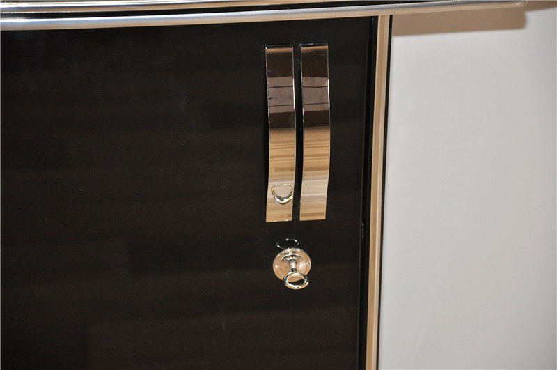 Art-Deco-Konsole Chromline