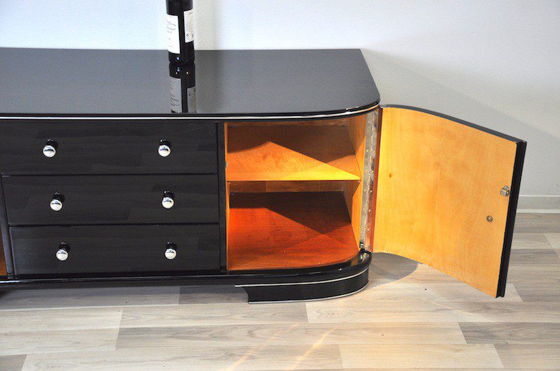Rundes Art Deco Lowboard