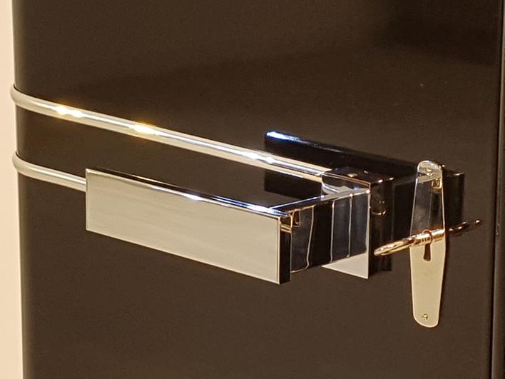 Art Deco Kommode mit grünem Innenleben