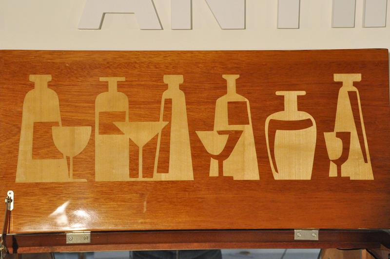 Art Deco Barschrank aus Walnussholz
