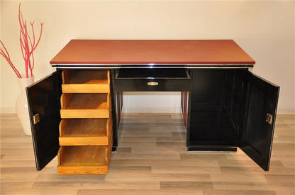 Schöner Art Deco Schreibtisch aus Villa in Lyon