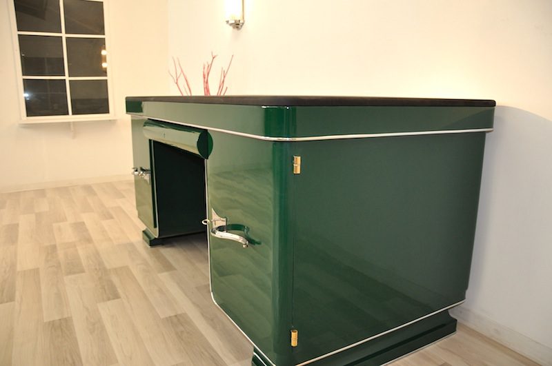 Grüner Art-déco-Schreibtisch mit Lederplatte