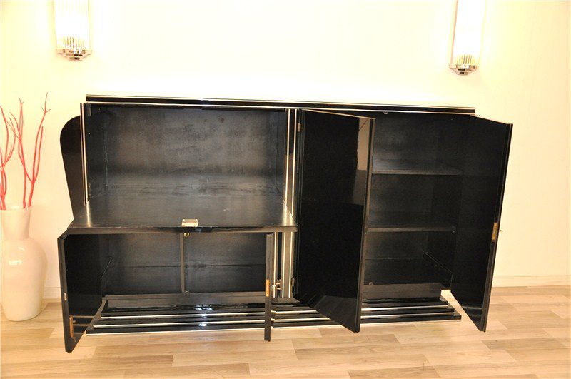 Hochglänzendes Art-Deco-Highboard