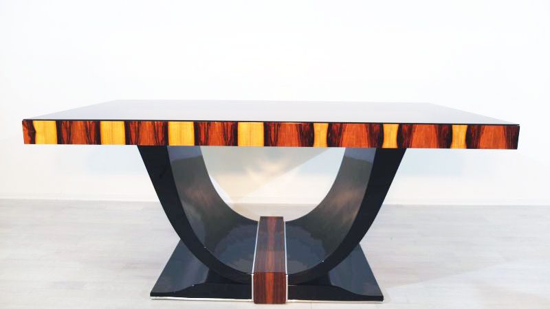 Art Deco Dining Table with Wonderful Palisander