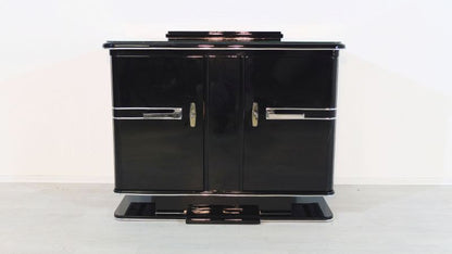 Kleine französische Art-Deco-Kommode