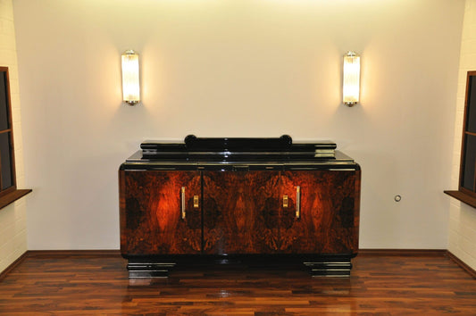 Original 1920er Art Deco Sideboard Wurzelholz mit Messinggriffen