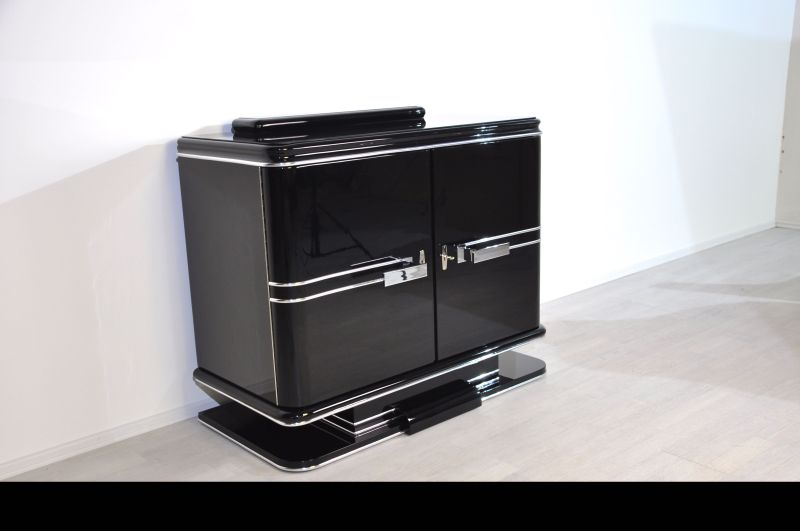 Originale Art-Deco-Chromkommode