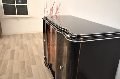 Kommode im Art-déco-Stil aus Walnussholz mit Klavierlack