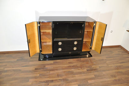 Art Deco Piano Lacquer Sideboard with a great Body