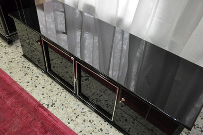 Schwarzes Sideboard im Art-déco-Stil mit Klavierlackierung und Glasböden